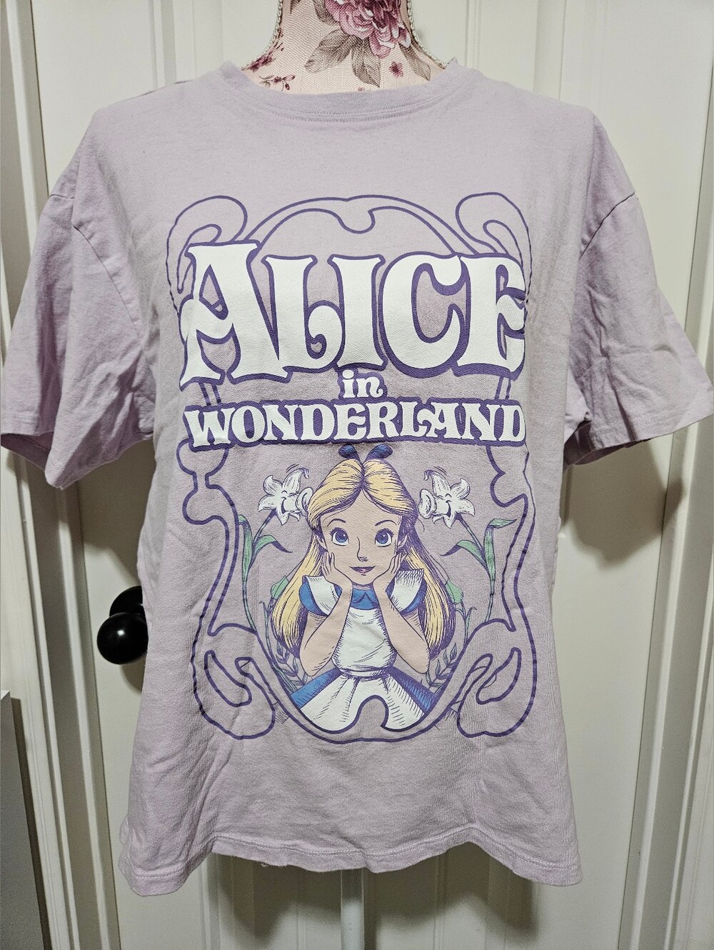 H&M Alice In Wonderland Graphic T Shirt